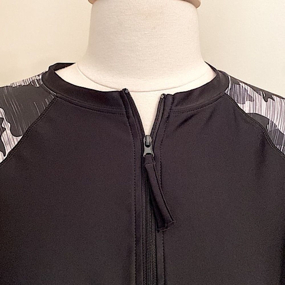 Free Country Black Grey Sun Block Camo Print SZ L UPF 50+ Outdoor Athletic Top - Picture 4 of 14